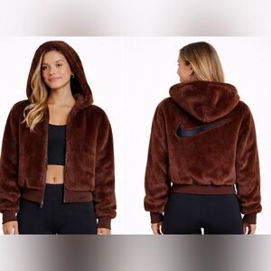 NWT Nike Faux Fur Jacket Brown Hooded Sherpa Swoosh Cozy Zip Up Size S